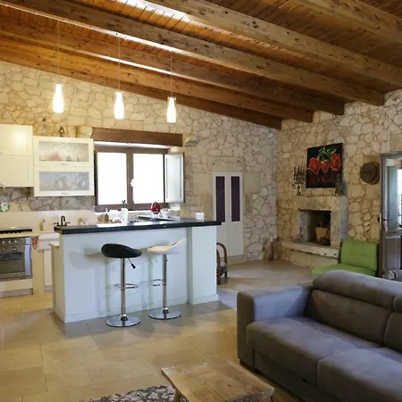 Villa Deluxe Le Pajare Acquarica